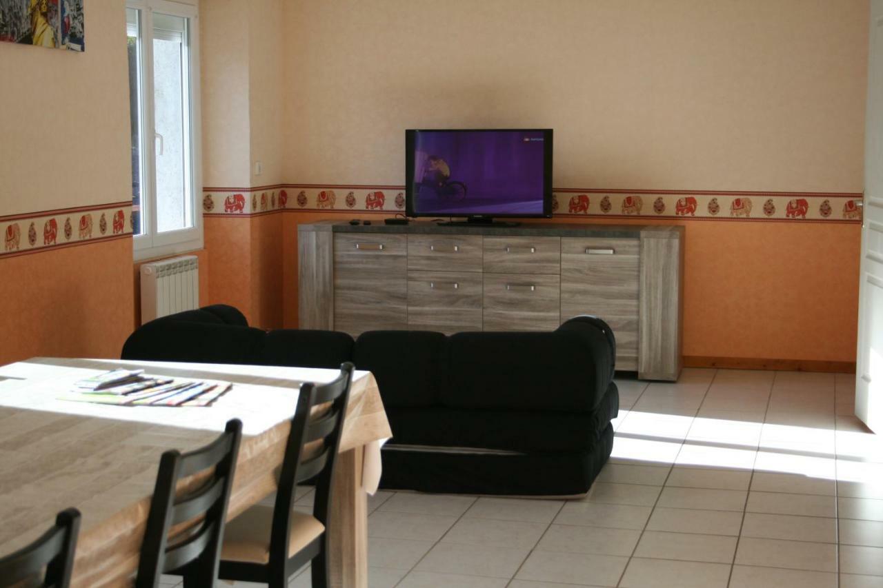 La Prunelle 1 Apartment